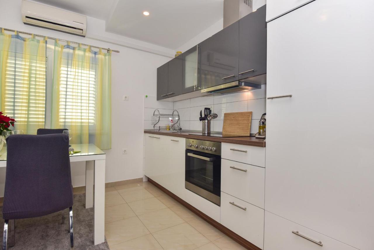 Ferienwohnung Antonio Makarska Exterior foto