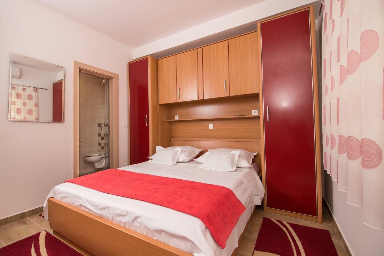 Ferienwohnung Antonio Makarska Exterior foto