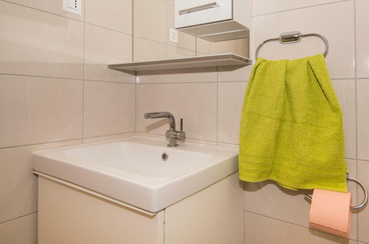 Ferienwohnung Antonio Makarska Exterior foto